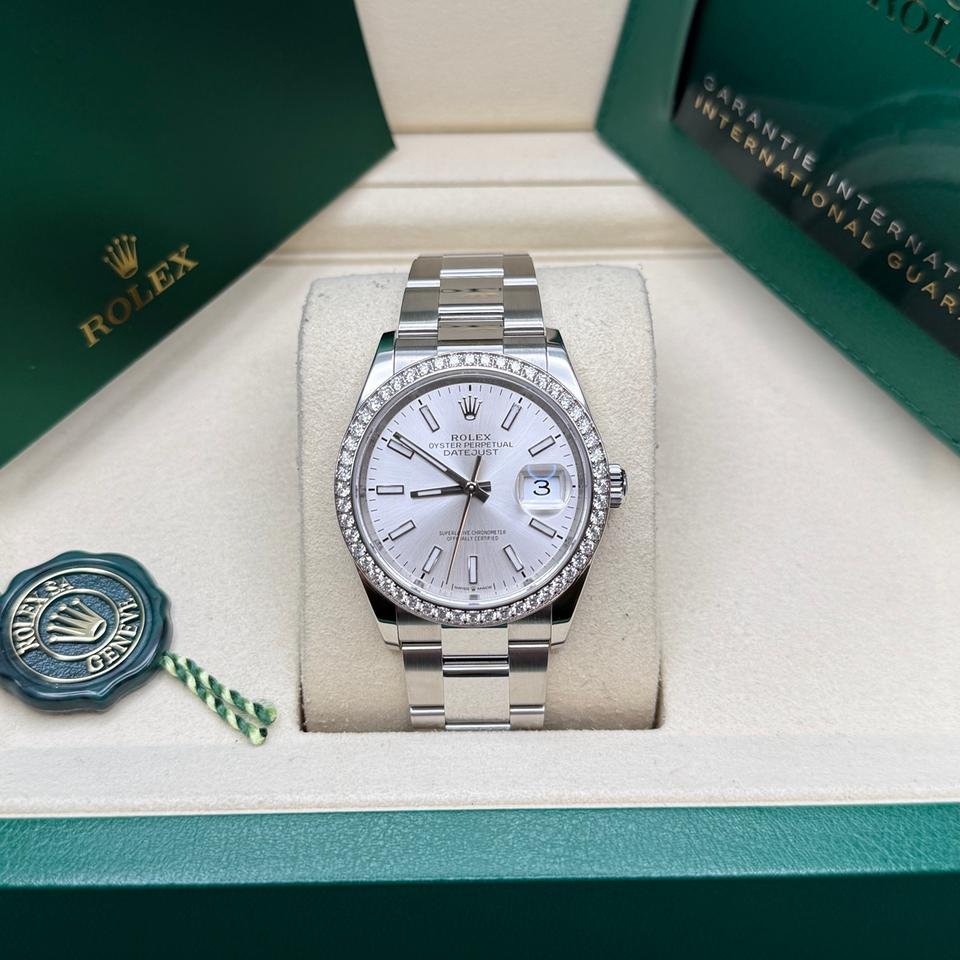 Rolex Datejust 36 Silver Index Dial Stainless Steel Diamond Bezel Oyster Bracelet - Image 8