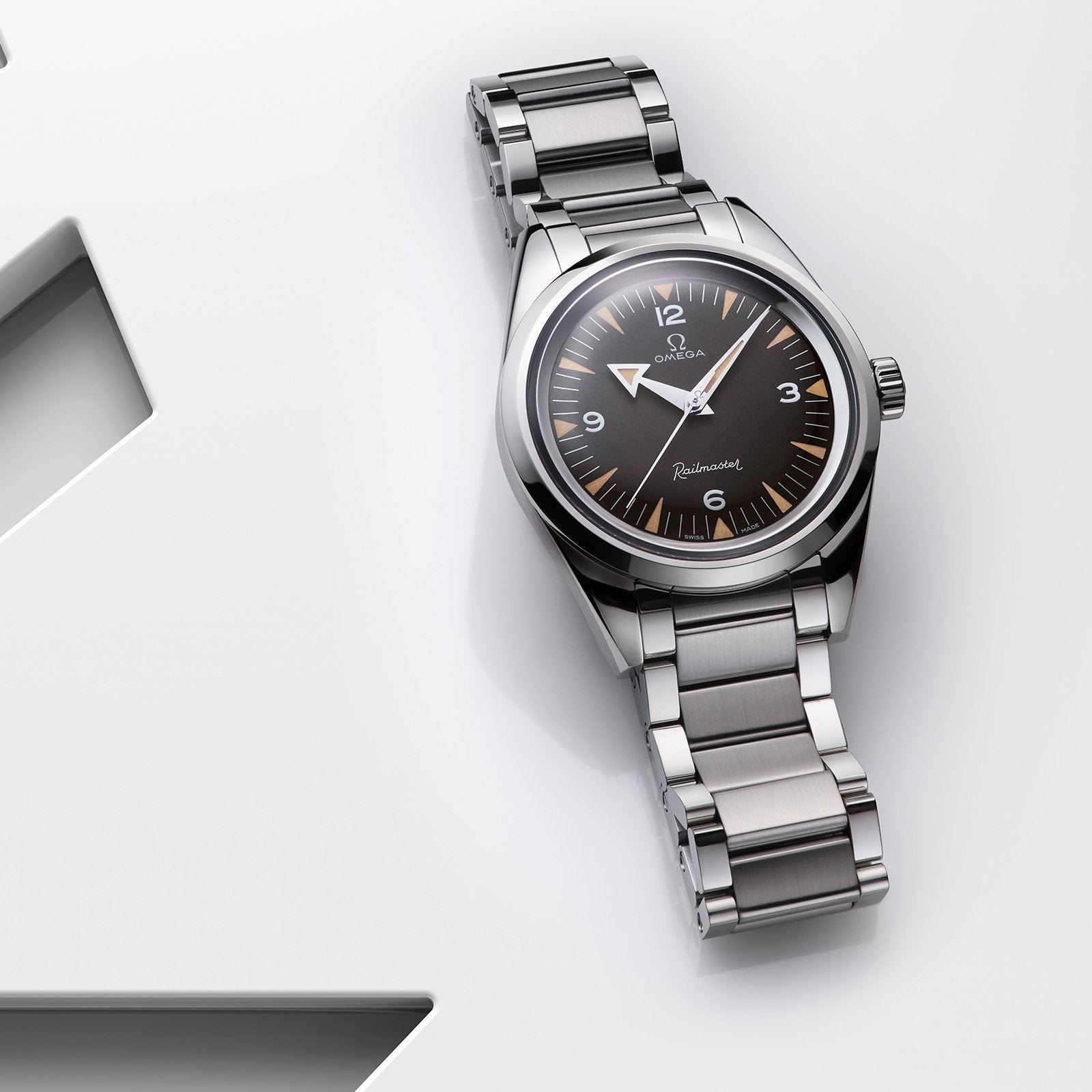 Omega Seamaster Railmaster 38mm - The 1957 Trilogy - Image 2