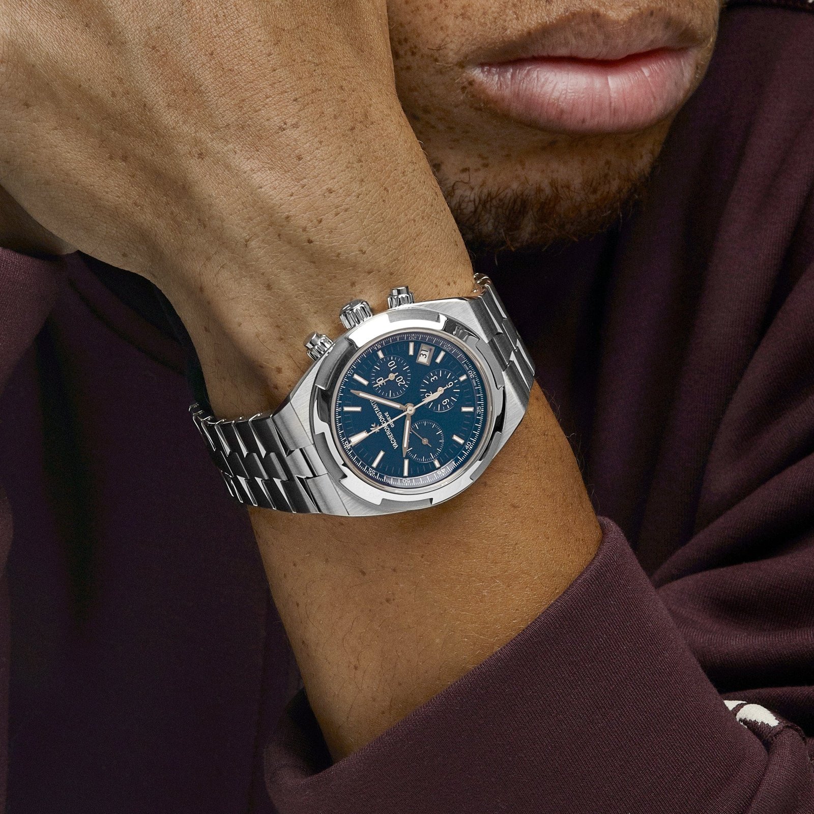 Vacheron Constantin Overseas Chronograph 5500V/110A-B148 Stainless Steel Blue Dial - Image 2