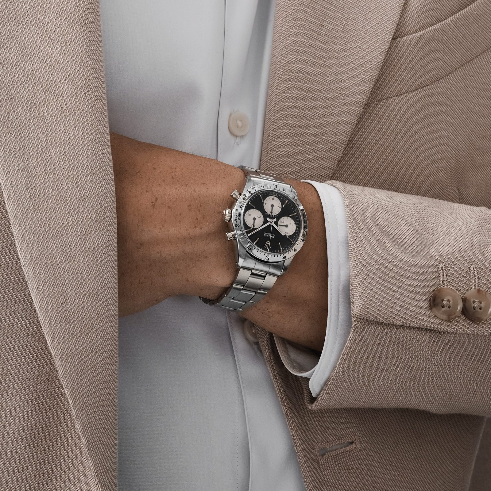 Rolex Daytona 6262 'Blue' Stainless Steel Black 'Reverse Panda' Dial (1970) - Image 3