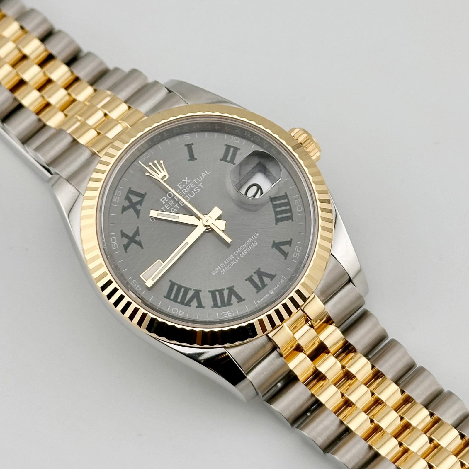 Rolex Datejust 36 126233 'Wimbledon' Stainless Steel Yellow Gold Slate Dial Jubilee (2026) - Image 2