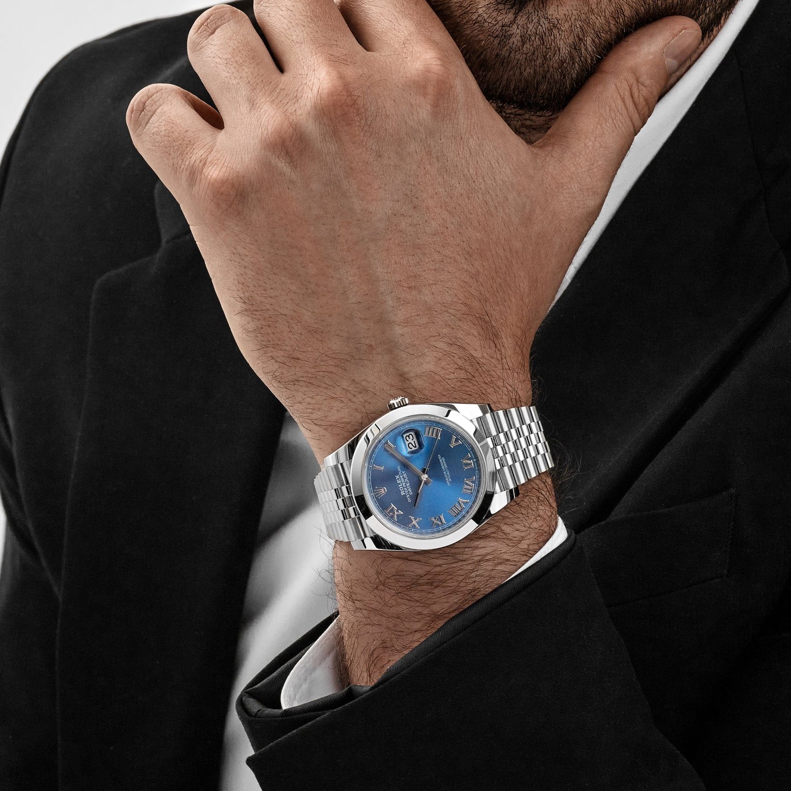 Rolex Datejust 41 126300 Stainless Steel Blue Roman Dial Jubilee (2025) - Image 3