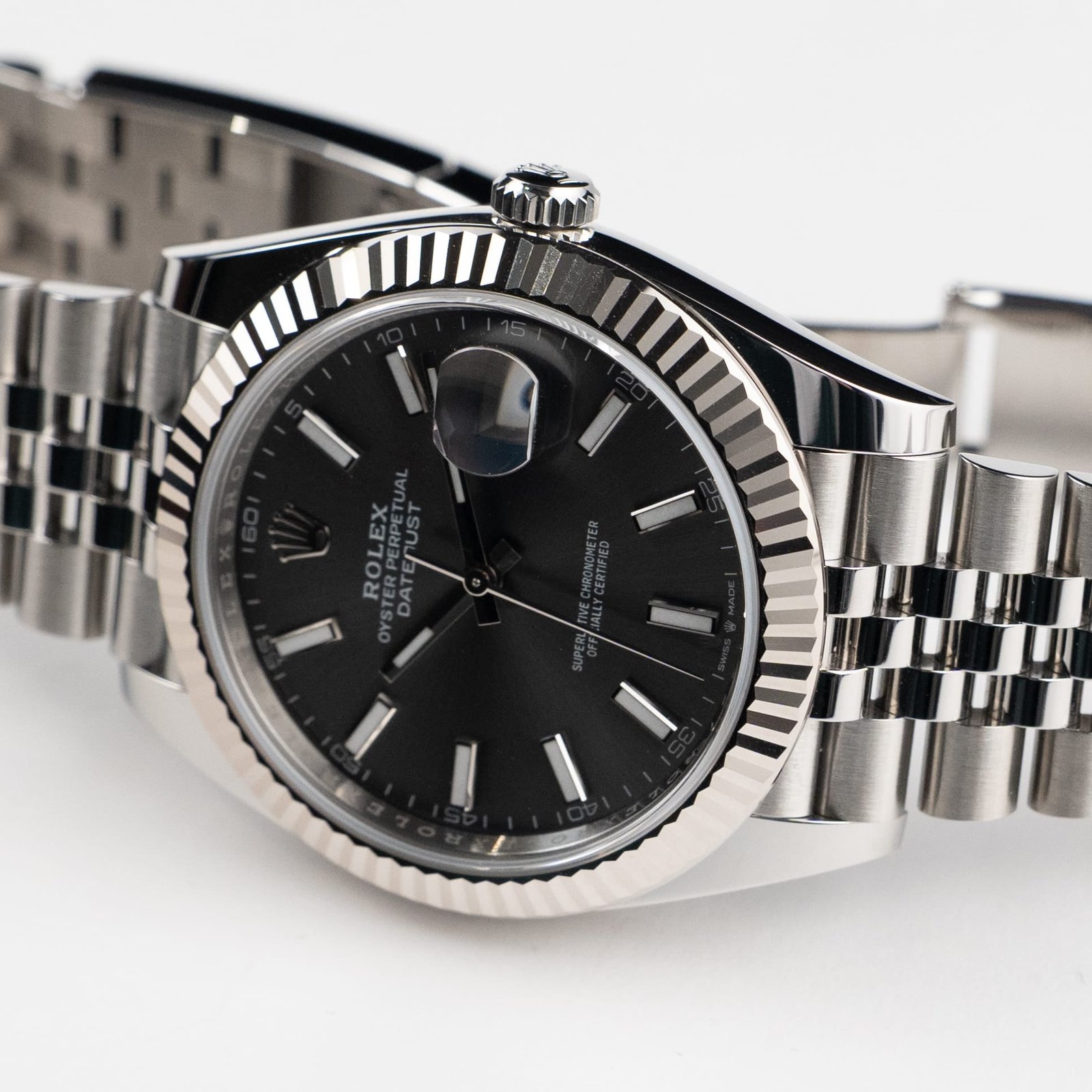 Rolex Datejust 41 126334 Stainless Steel Slate Dial Jubilee (2026) - Image 9