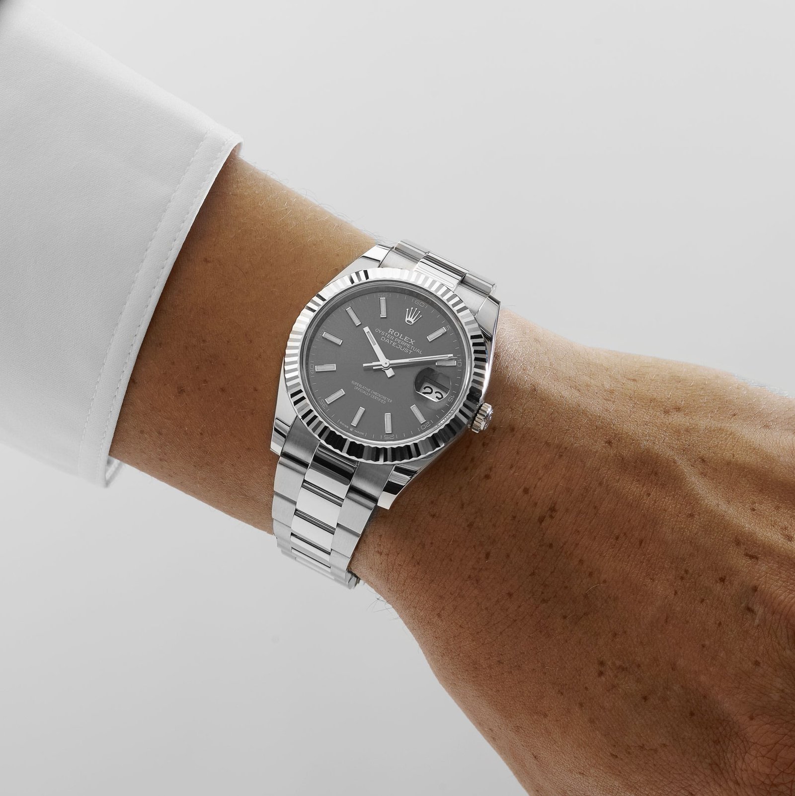 Rolex Datejust 41 126334 Stainless Steel Slate Dial Oyster (2026) - Image 2