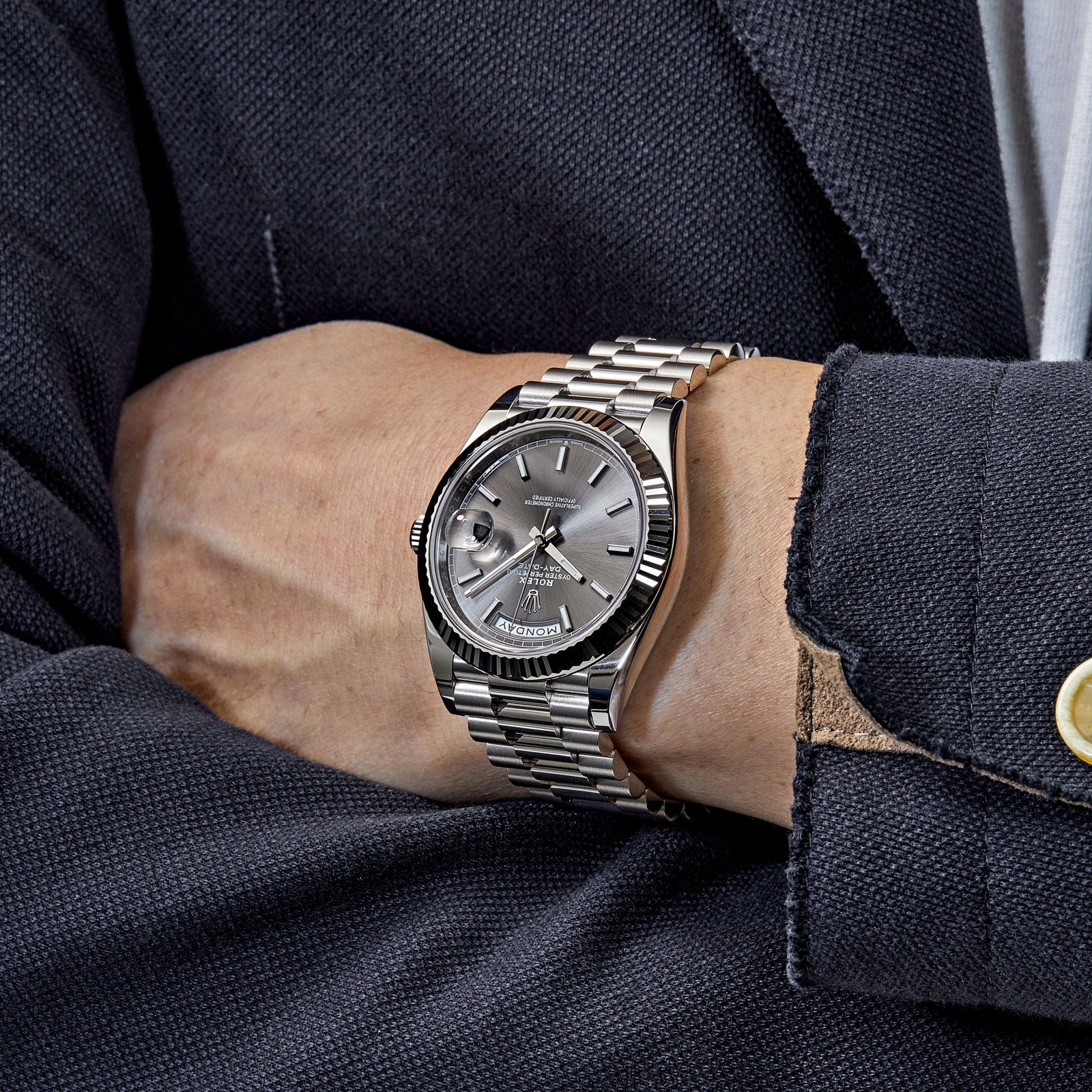 Rolex Day-Date 40 228239 White Gold Slate Rhodium Grey Dial - Image 2