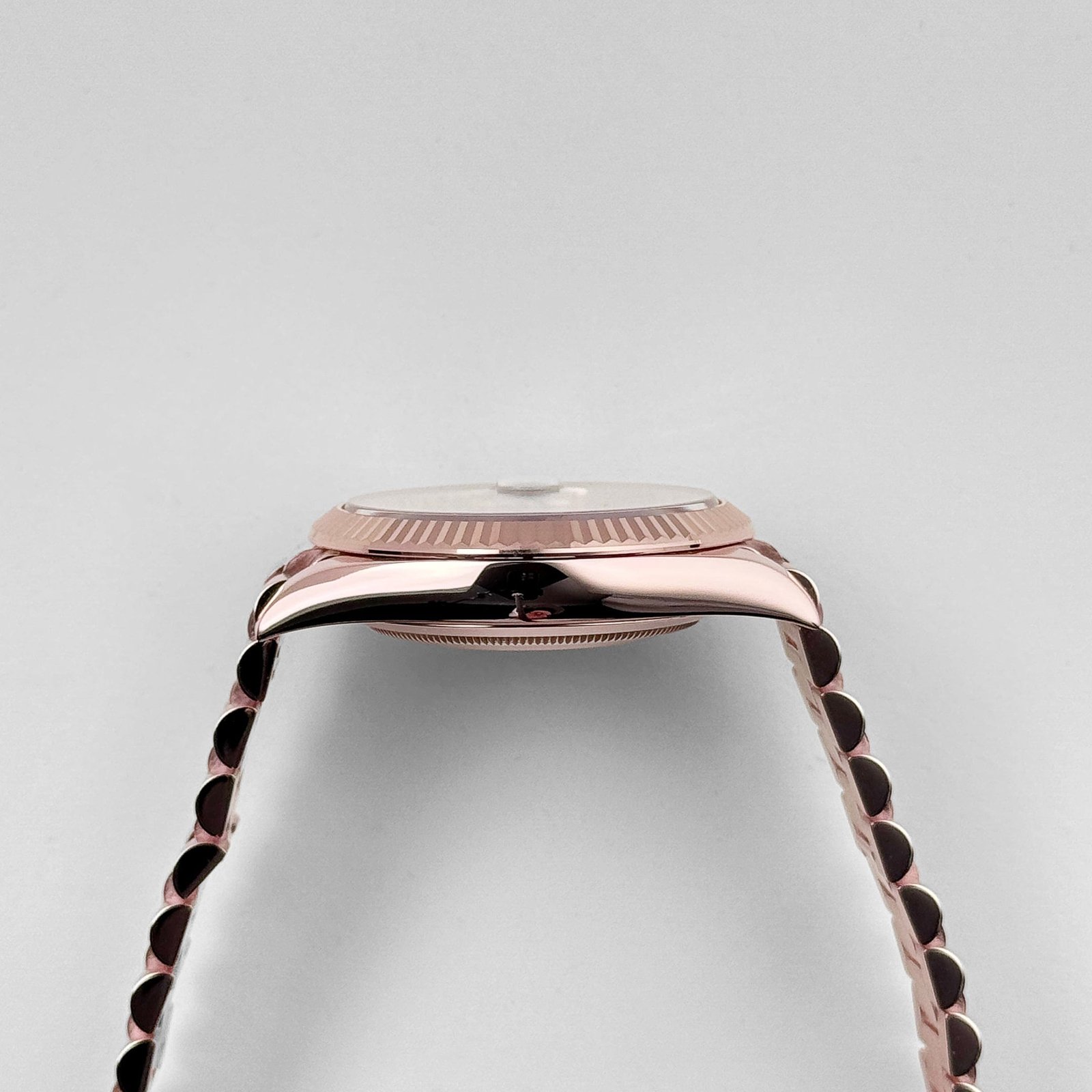 Rolex Day-Date 40 228235 Rose Gold Chocolate Roman Numerals Dial - Image 8