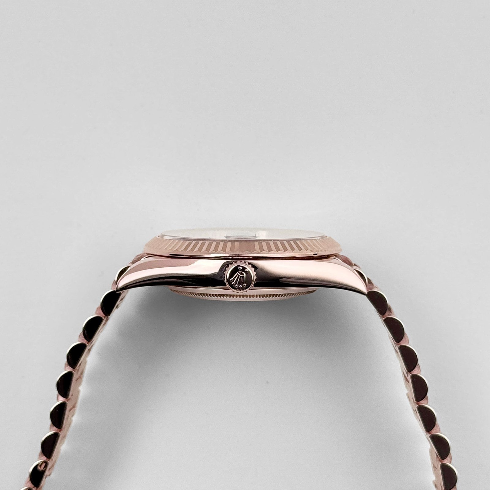Rolex Day-Date 40 228235 Rose Gold Chocolate Roman Numerals Dial - Image 7