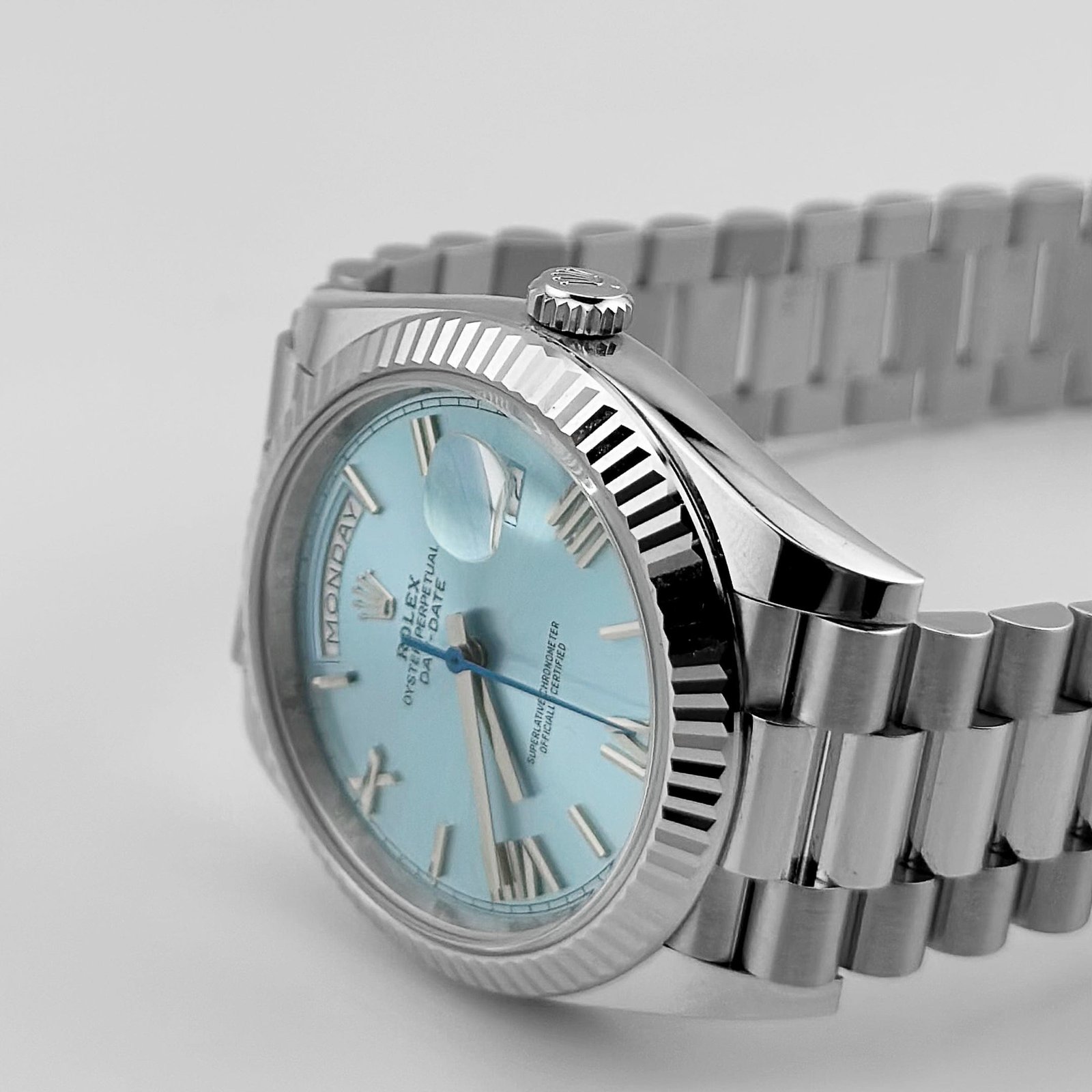 Rolex Day-Date 40 228236 Platinum Ice Blue Roman Numerals Dial (2025) - Image 3