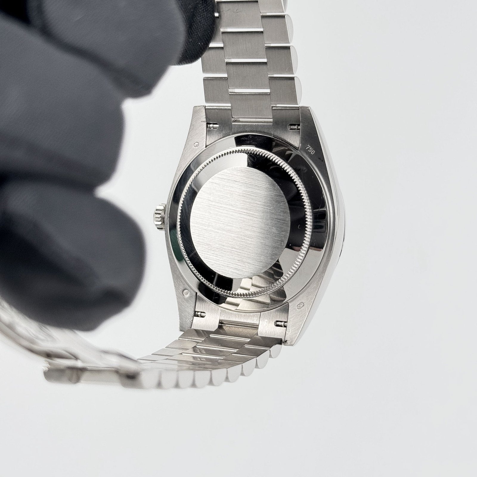 Rolex Day-Date 40 228239 White Gold Blue Dial (2018) - Image 10