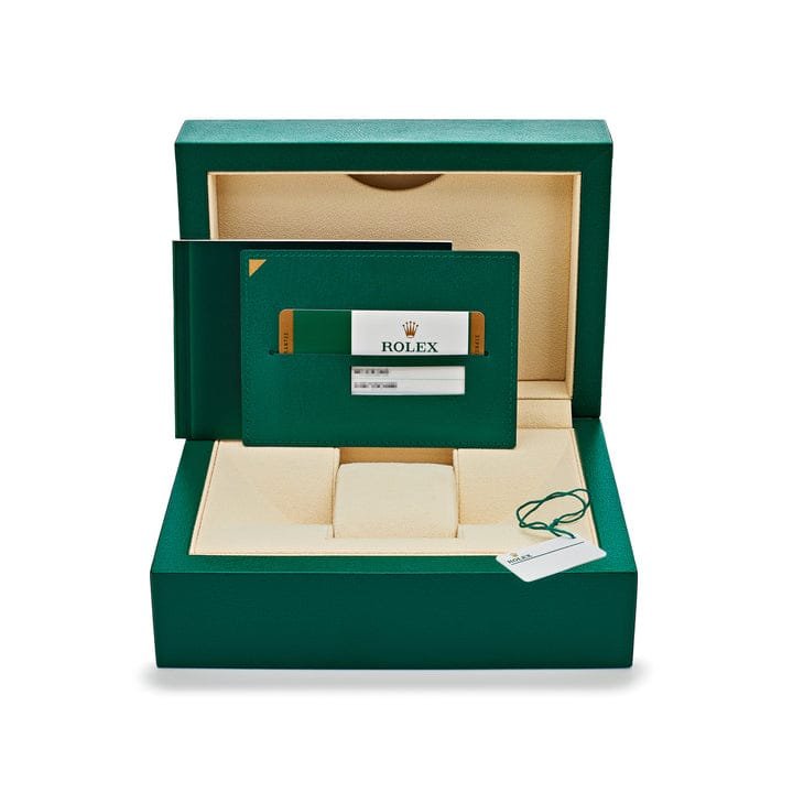 Rolex Day-Date 40 228239 White Gold Olive Dial (2020) - Image 8