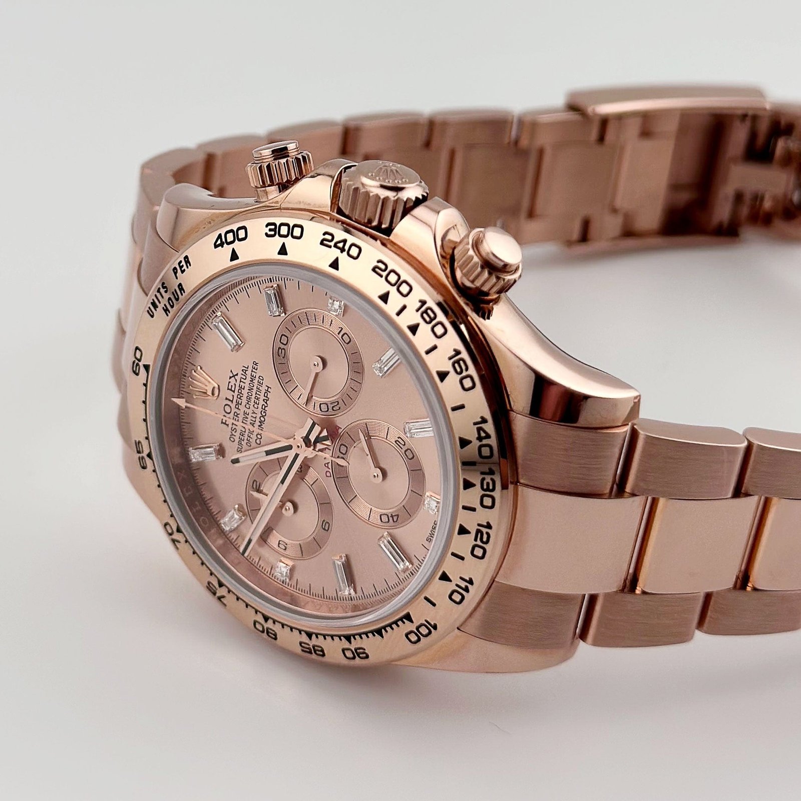 Rolex Daytona 116505 Rose Gold Sundust Diamond Baguette Dial - Image 4