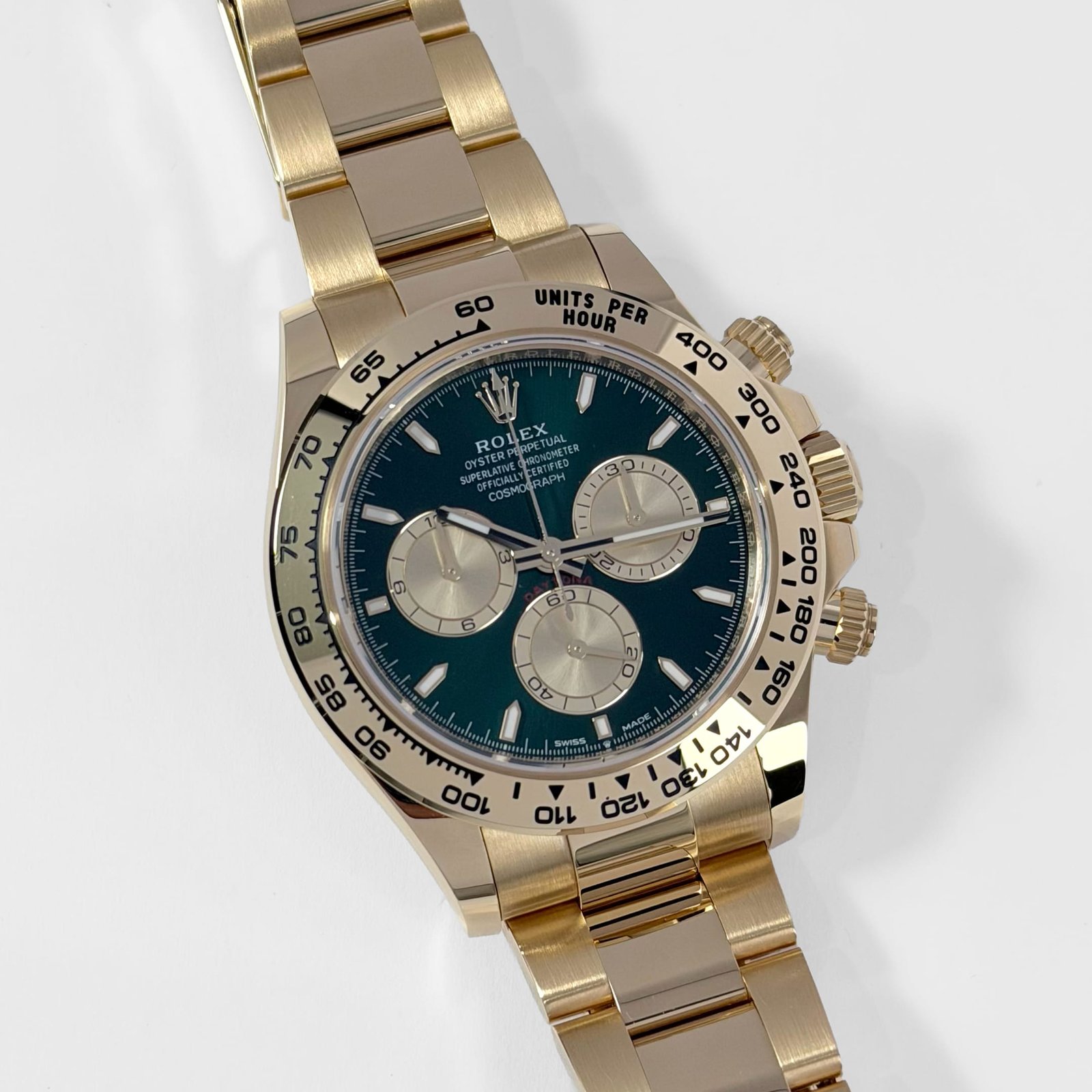 Rolex Daytona 126508 'John Mayer 2.0' Yellow Gold Bright Green and Golden Dial (2026) - Image 5