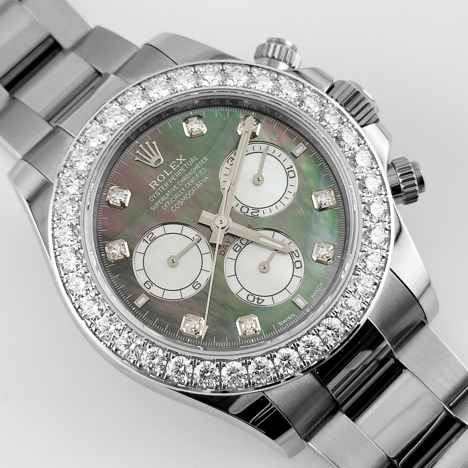 Rolex Daytona 126579RBR White Gold Mother of Pearl Diamond Dial Diamond Bezel - Image 2