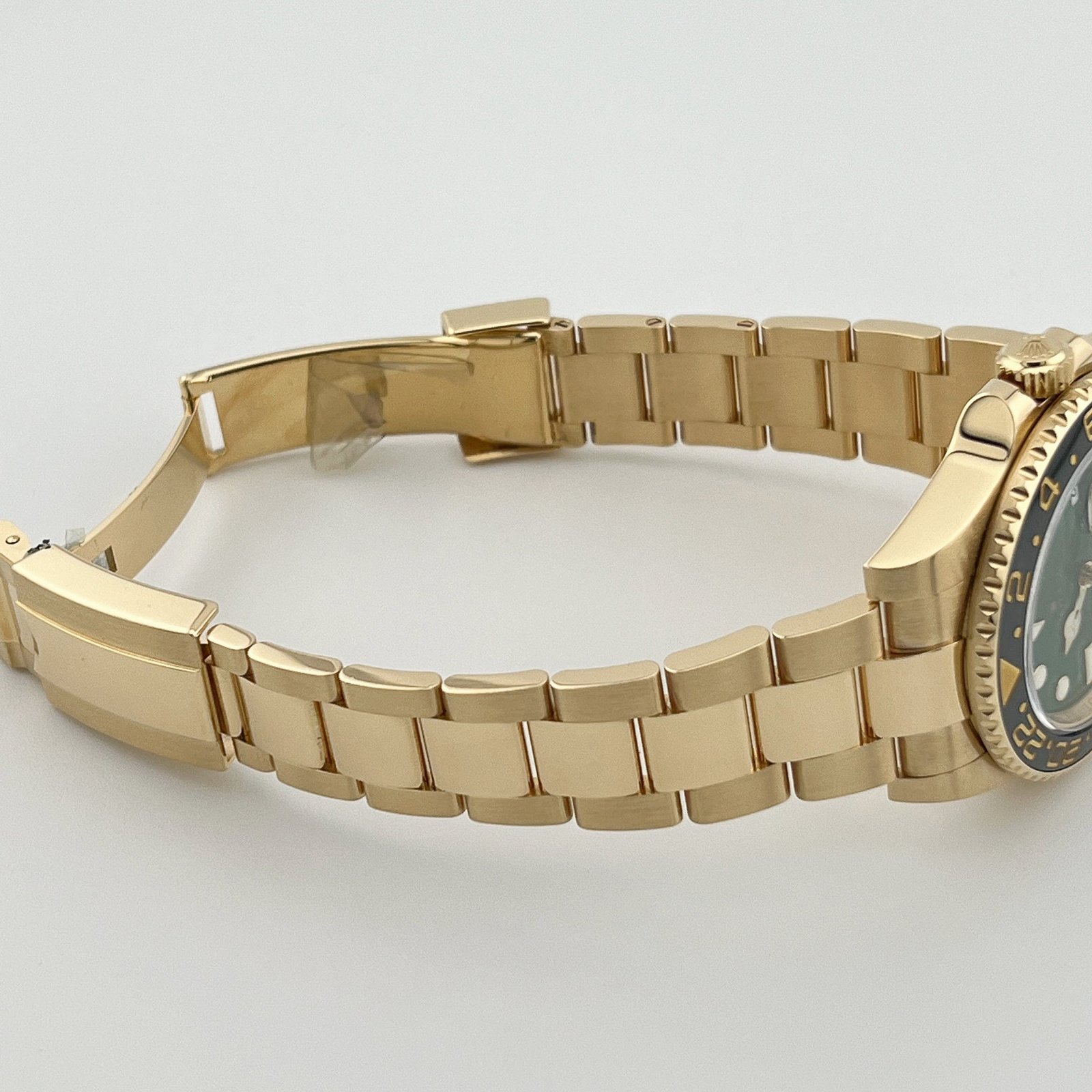 Rolex GMT-Master II 116718LN Yellow Gold Green Dial Black Bezel - Image 6