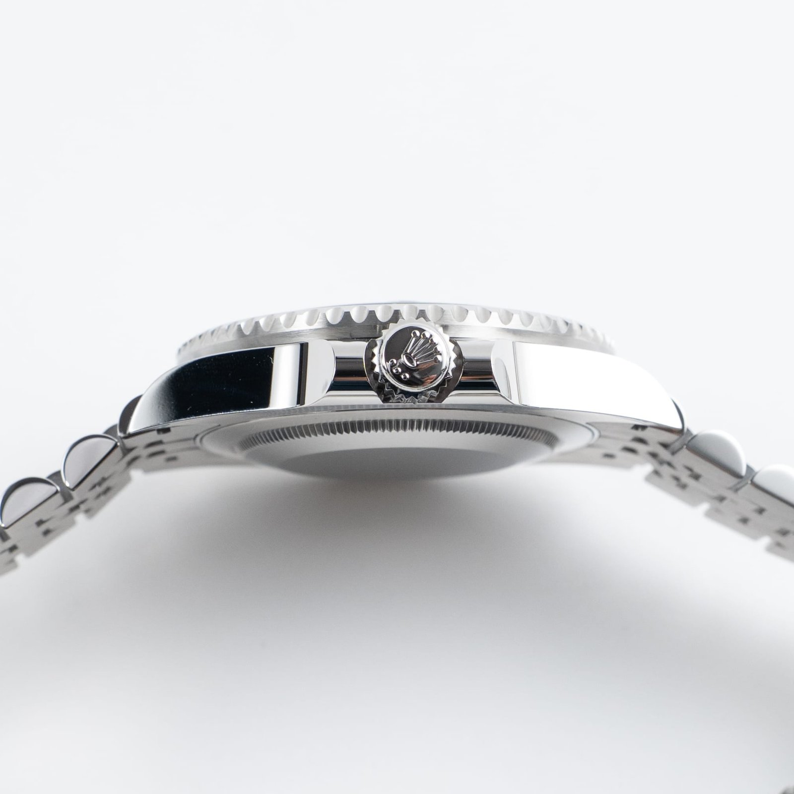 Rolex GMT-Master II 126710BLNR 'Batgirl' Stainless Steel Black Dial Jubilee (2026) - Image 10