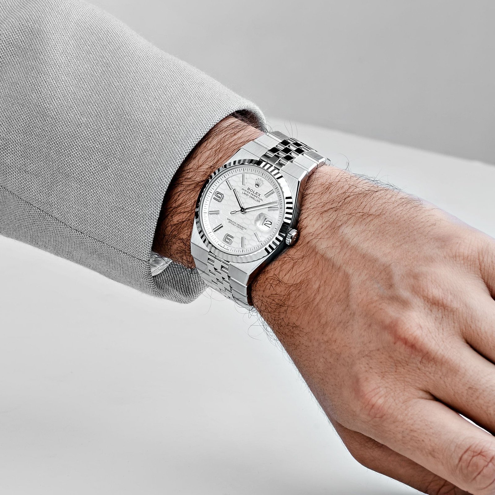 Rolex Land-Dweller 127334 Stainless Steel White Dial (2026) - Image 2