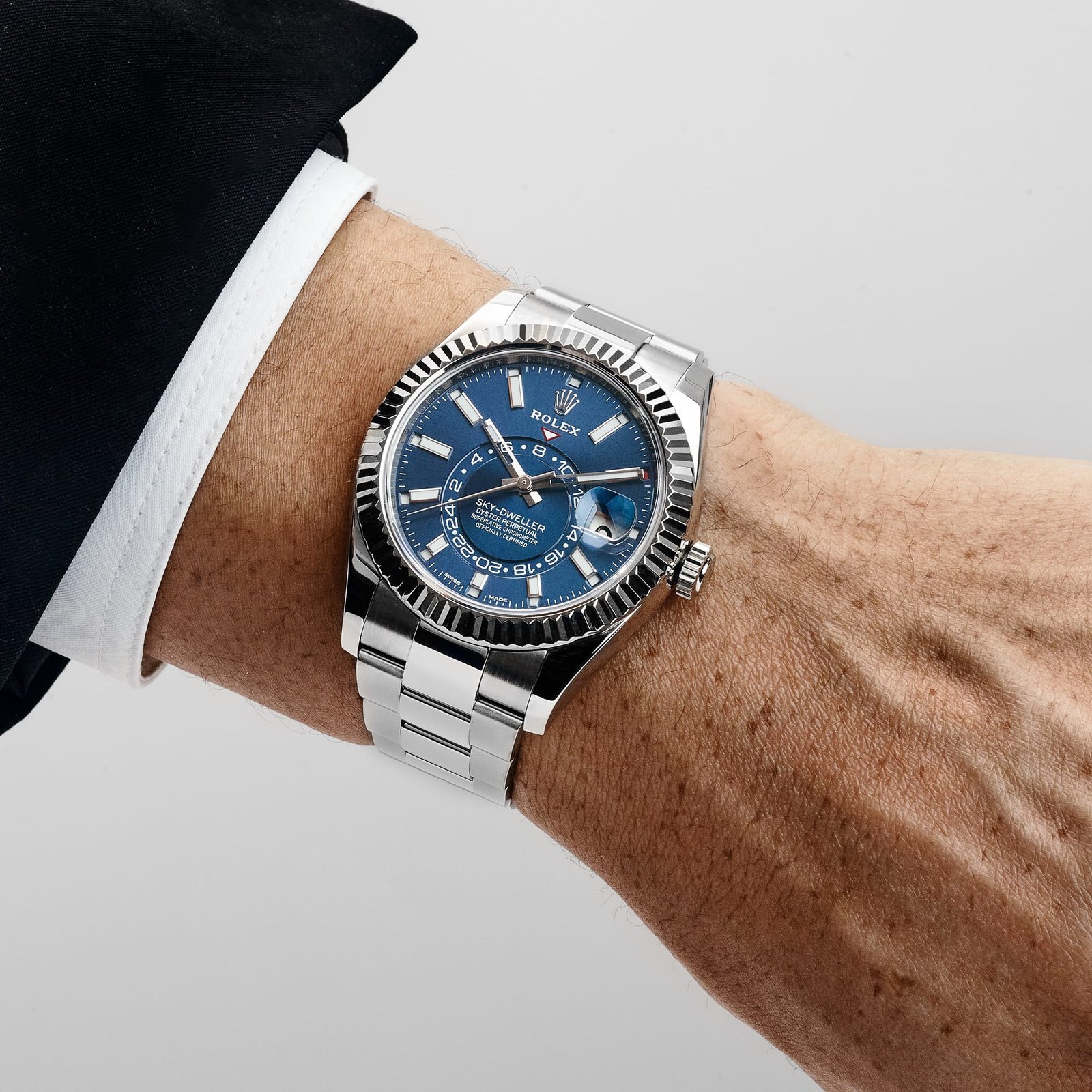 Rolex Sky-Dweller 336934 Stainless Steel Blue Dial Oyster - Image 2