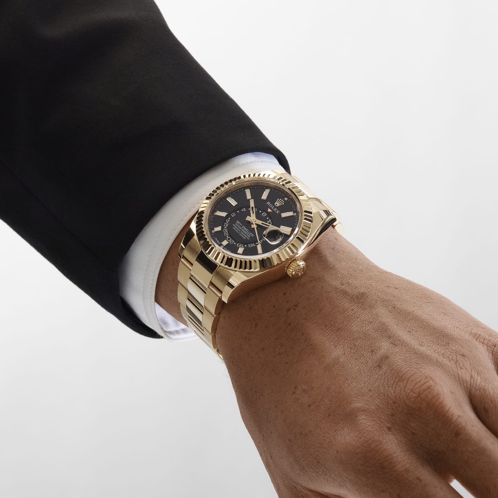Rolex Sky-Dweller 336938 Yellow Gold Black Dial Oyster (2024) - Image 2
