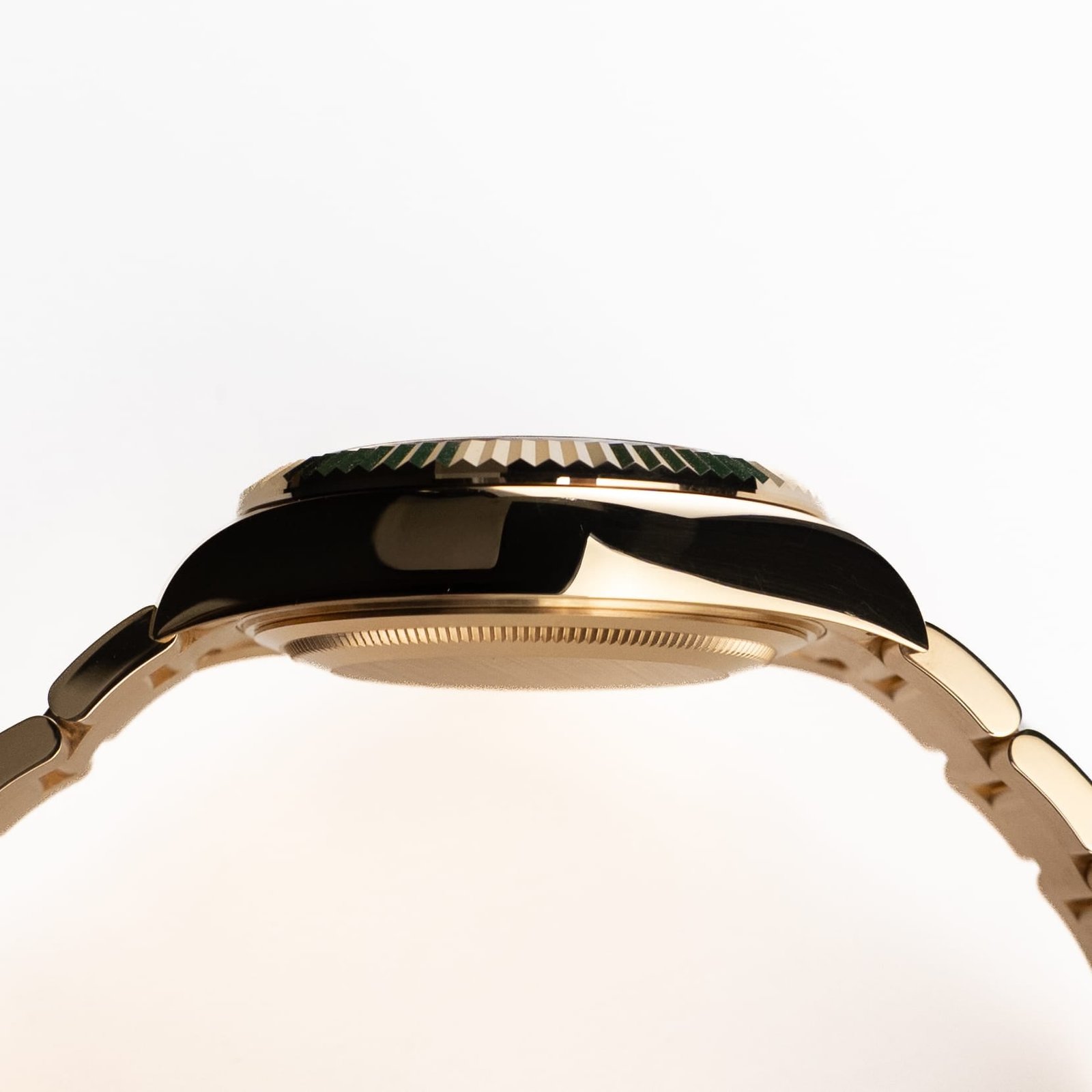 Rolex Sky-Dweller 336938 Yellow Gold Black Dial Oyster (2024) - Image 9