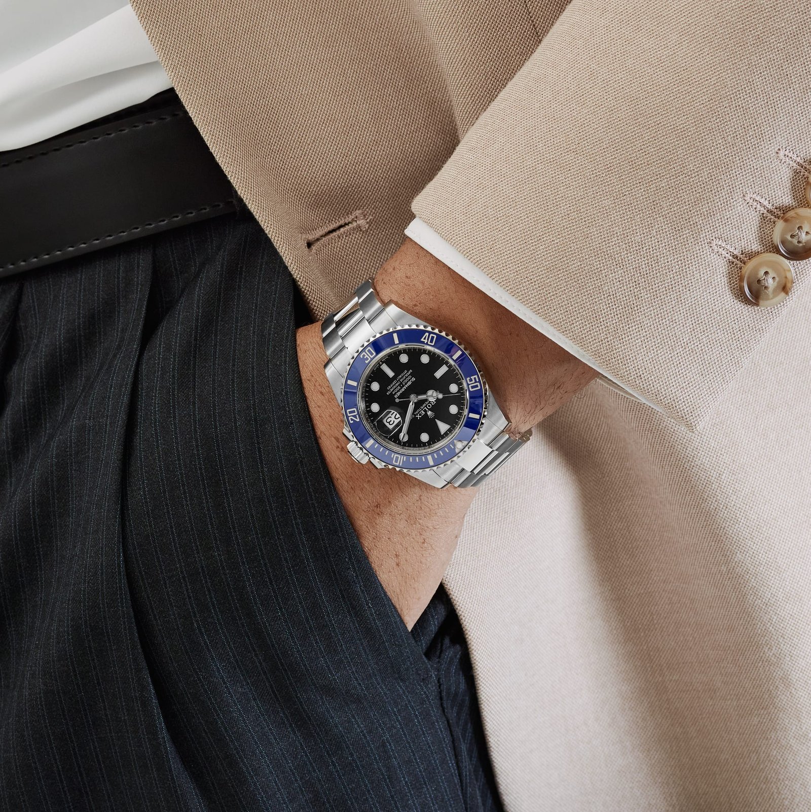 Rolex Submariner Date 126619LB 'Cookie Monster' White Gold Black Dial Blue Bezel (2023) - Image 3